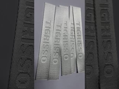 Desain Kustom Label Kain dan File Karya Seni PDF untuk Label Pakaian Tenun