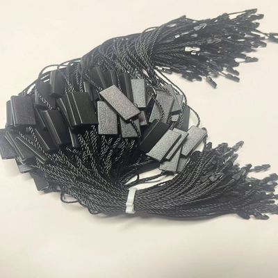 Customized Flexible Swing Hitam Hang Tag String Untuk Pakaian Garment