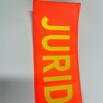 Self Adhesive Cotton Custom Embroidered Label Untuk Pakaian Hem
