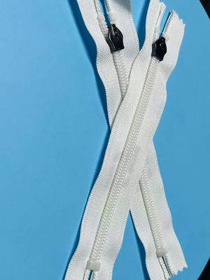 Grosir pakaian tahan cuaca Plastik Polyester Zipper Slider Disesuaikan