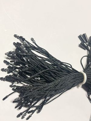 Universal Hitam Hang Tag String Fasteners Logo Gratis Silinder Tiga Strand Nylon Rope
