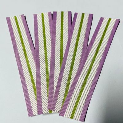 Label pakaian tenun khusus Teknologi tenun jarum Besi di punggung Desain pribadi